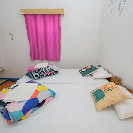 Mini Homestay Кгаджураго Екстер'єр фото
